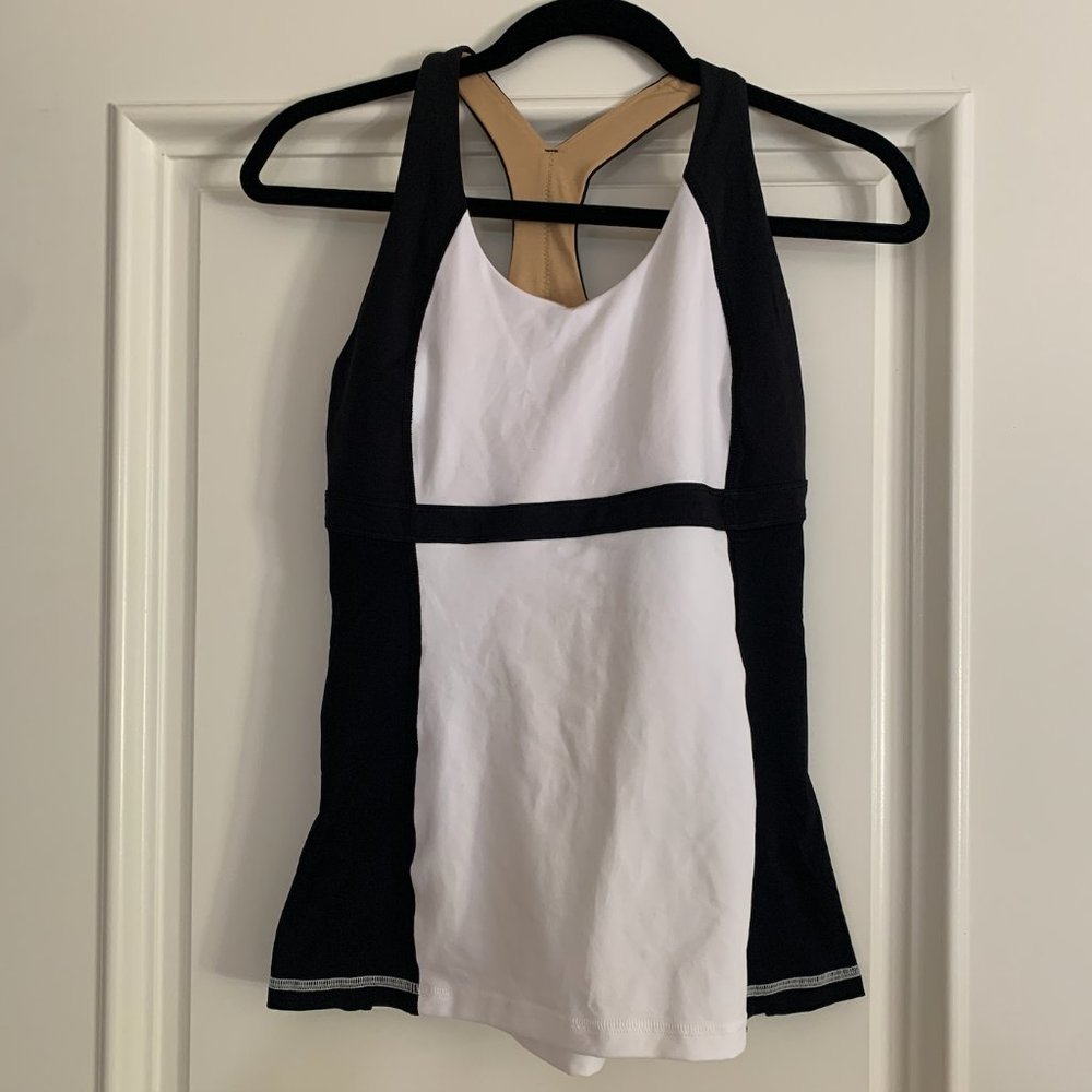 Lululemon workout top